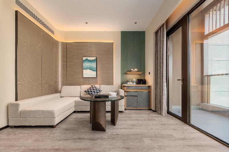 Crowne Plaza Ganzhou image
