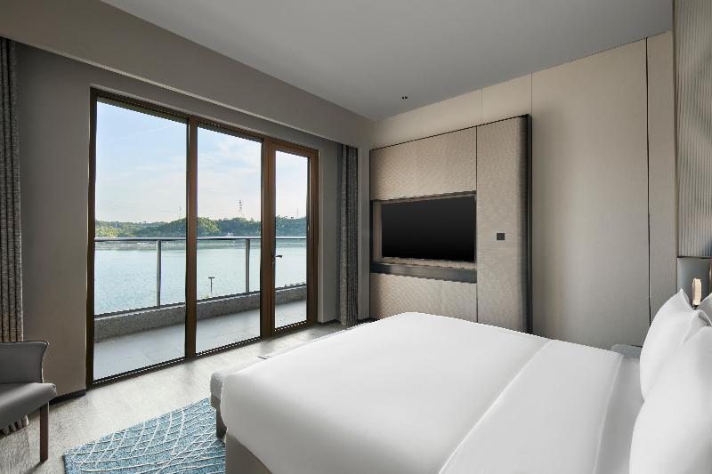 Crowne Plaza Ganzhou image