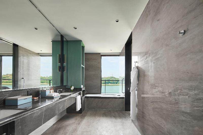 Crowne Plaza Ganzhou image