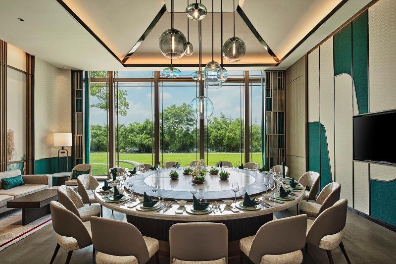 Crowne Plaza Ganzhou image