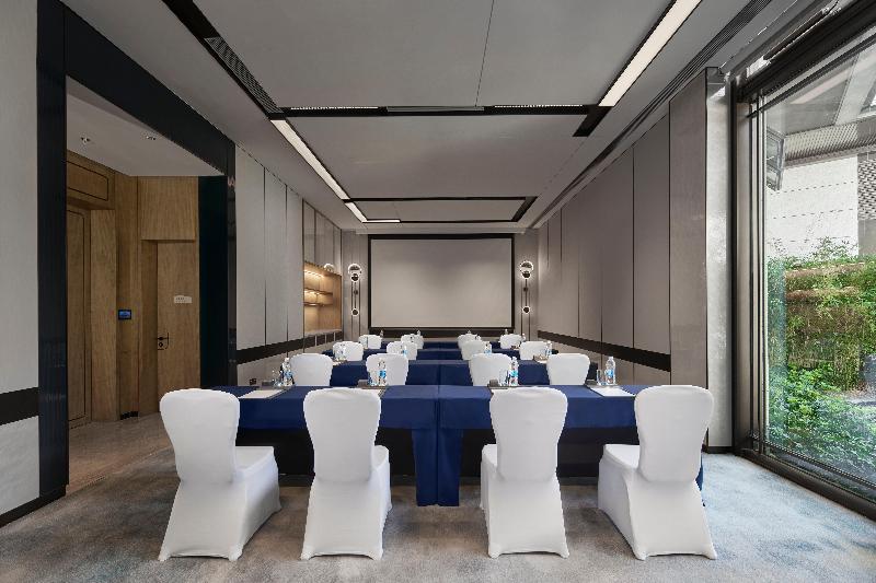 Crowne Plaza Ganzhou image