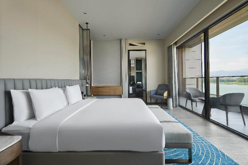 Crowne Plaza Ganzhou image