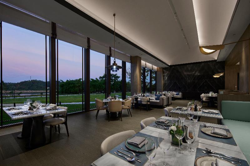 Crowne Plaza Ganzhou image