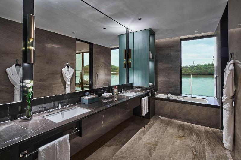 Crowne Plaza Ganzhou image