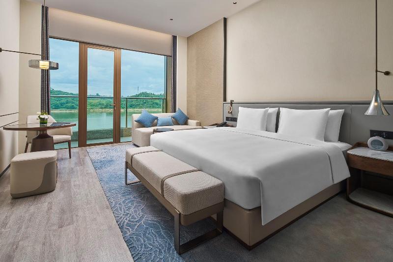 Crowne Plaza Ganzhou image