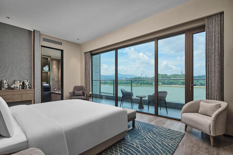 Crowne Plaza Ganzhou image