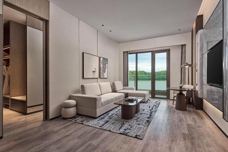 Crowne Plaza Ganzhou image