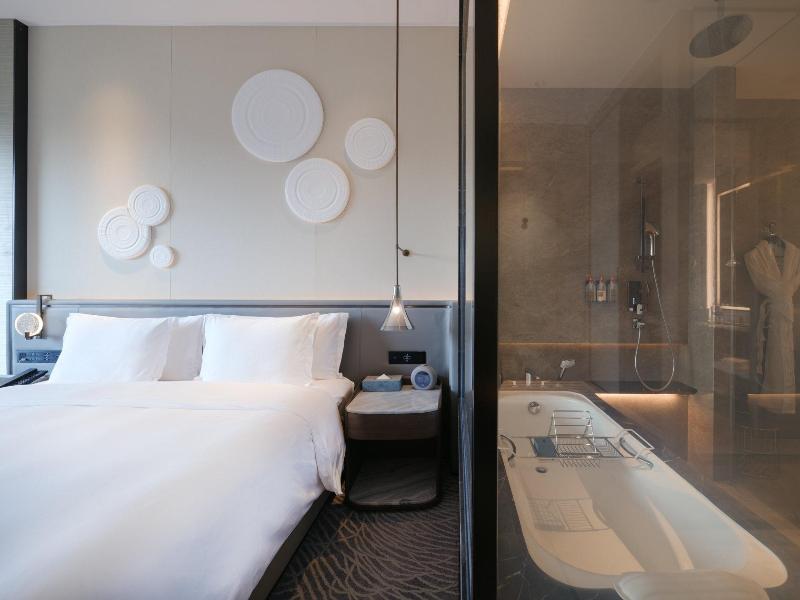 Crowne Plaza Ganzhou image