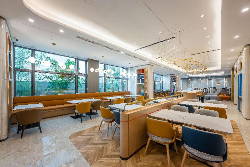 Holiday Inn Express Jiangmen East Station image
