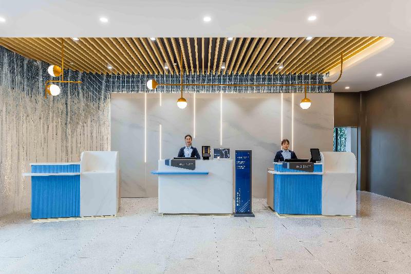 Holiday Inn Express Jiangmen East Station image