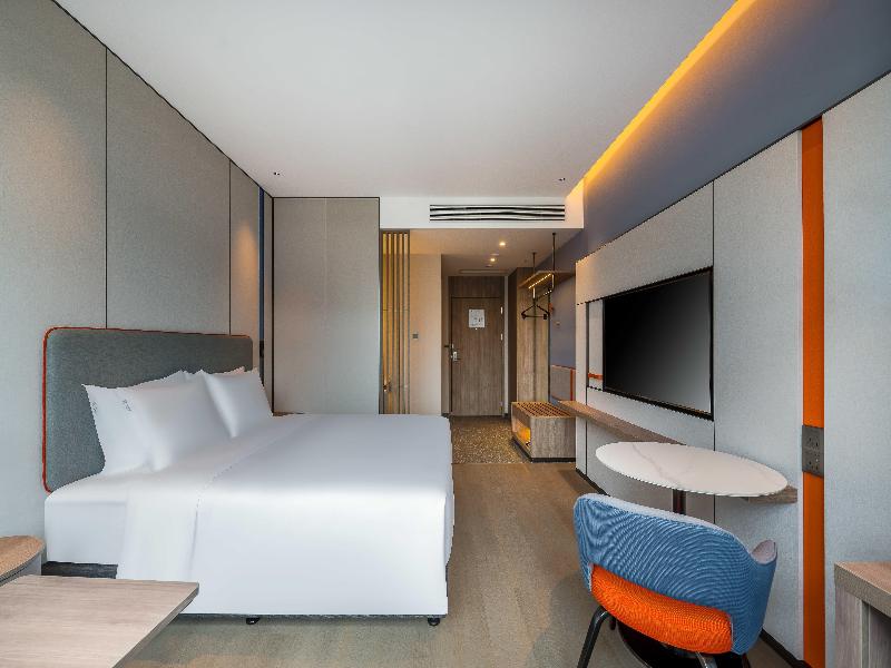 Holiday Inn Express Jiangmen East Station image