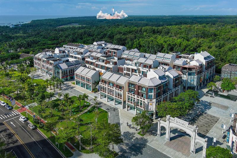 Holiday Inn Express Wenchang image