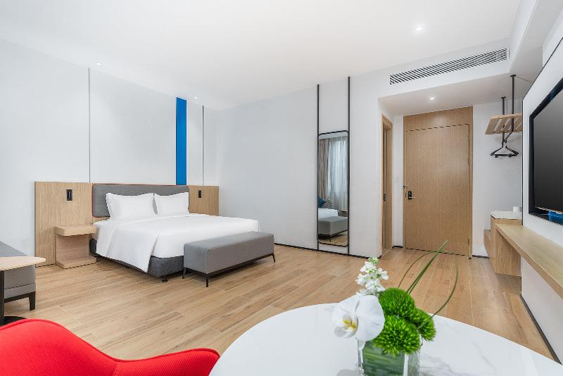 Holiday Inn Express Wenchang image