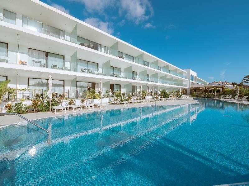 Amarilla Golf Residences