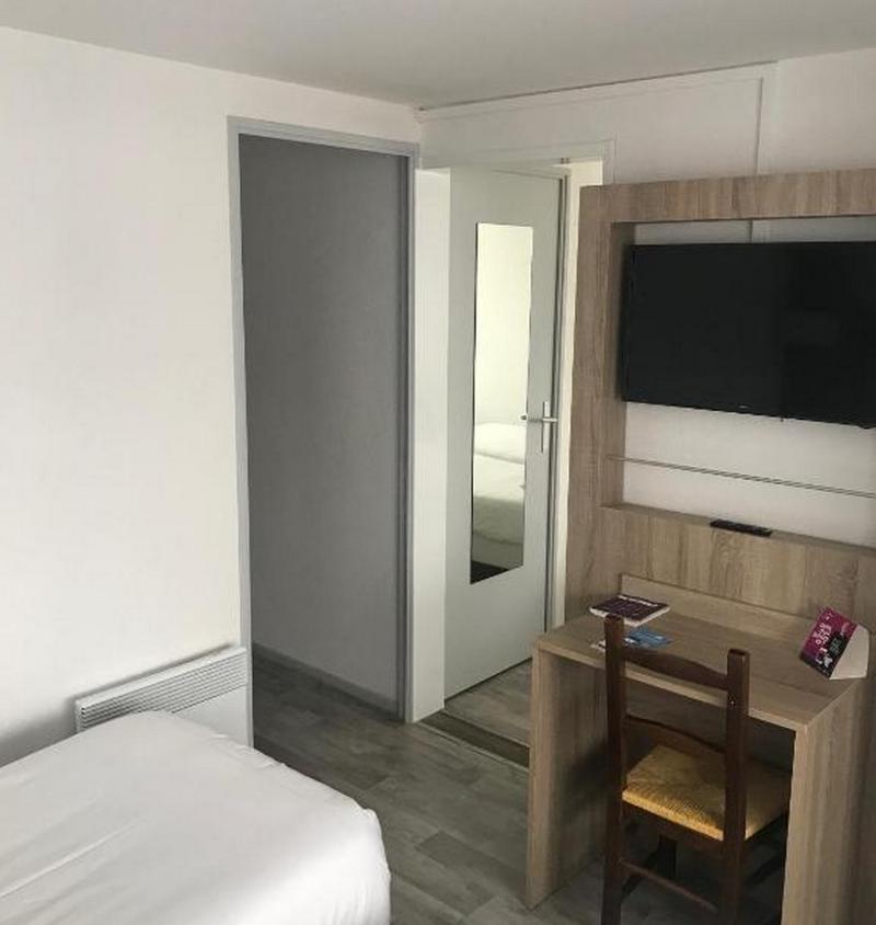 Brit Hotel Confort Morlaix image