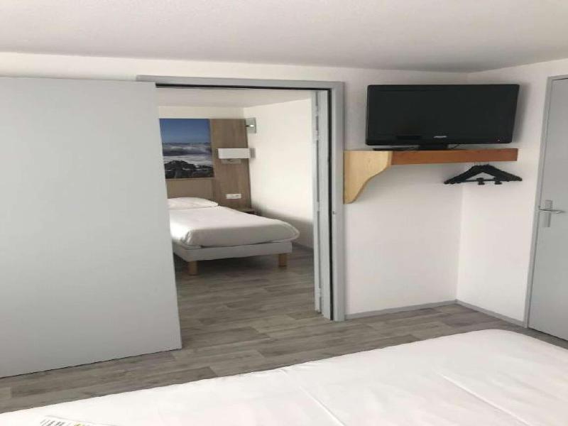 Brit Hotel Confort Morlaix image