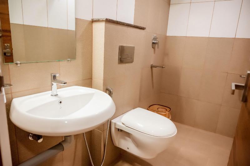 Hotel Heraa International image