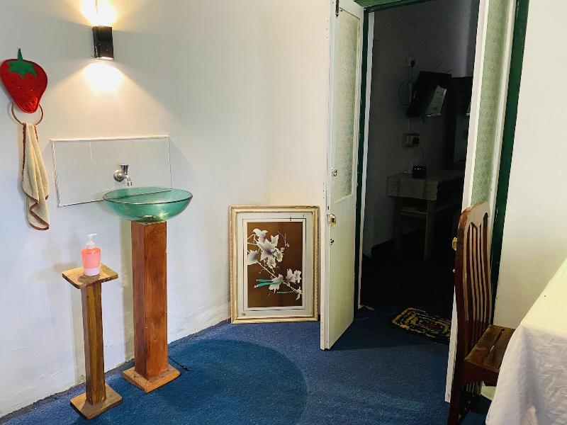 Zion White House — photo 6