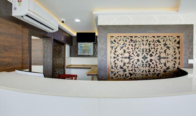 Treebo Trend Love Shore Residency Near Lakeshore H image