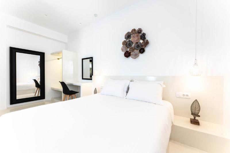 Leon Luxury Suites