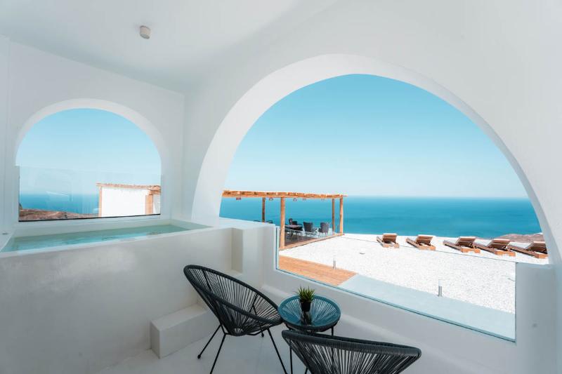 Leon Luxury Suites