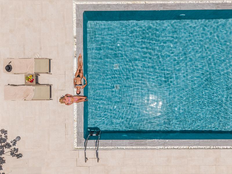 Inoe Boutique hotel