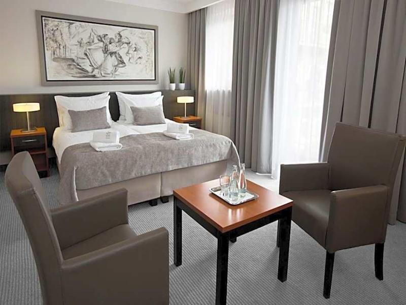 Benefis Boutique Hotel image