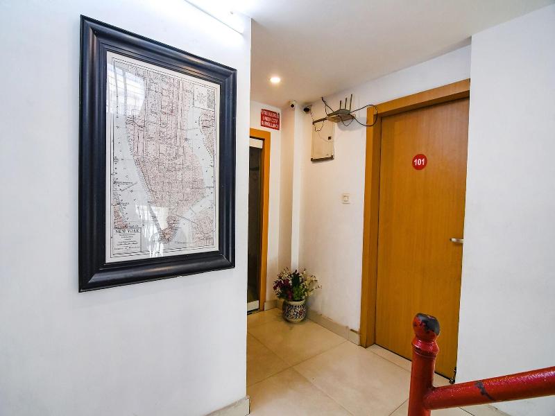 Hotel Globe Express image
