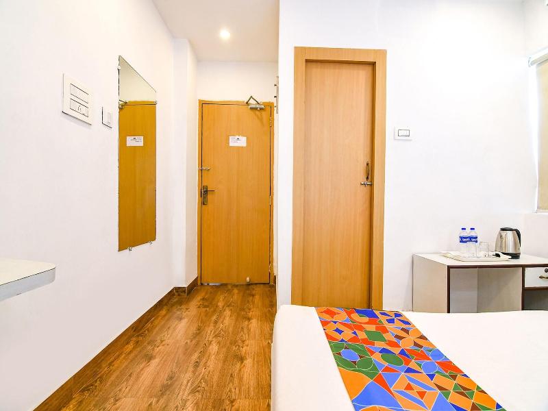 Hotel Globe Express image