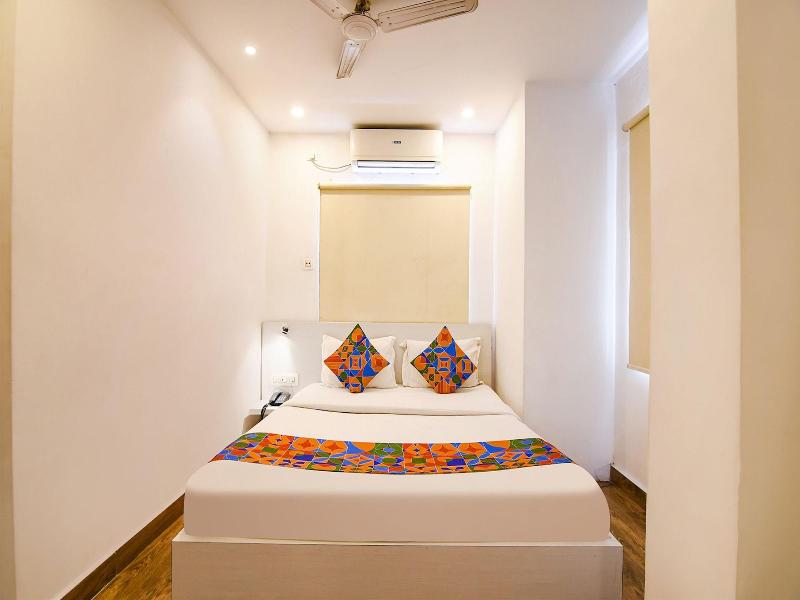 Hotel Globe Express image
