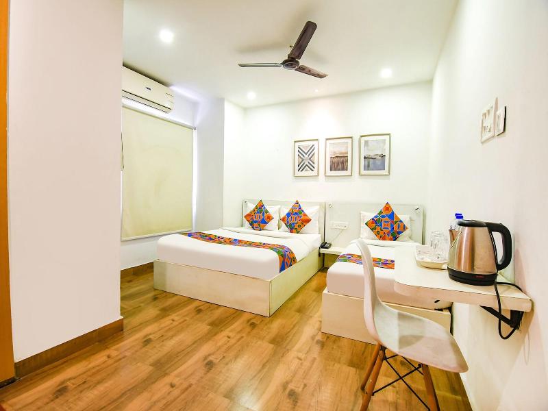 Hotel Globe Express image