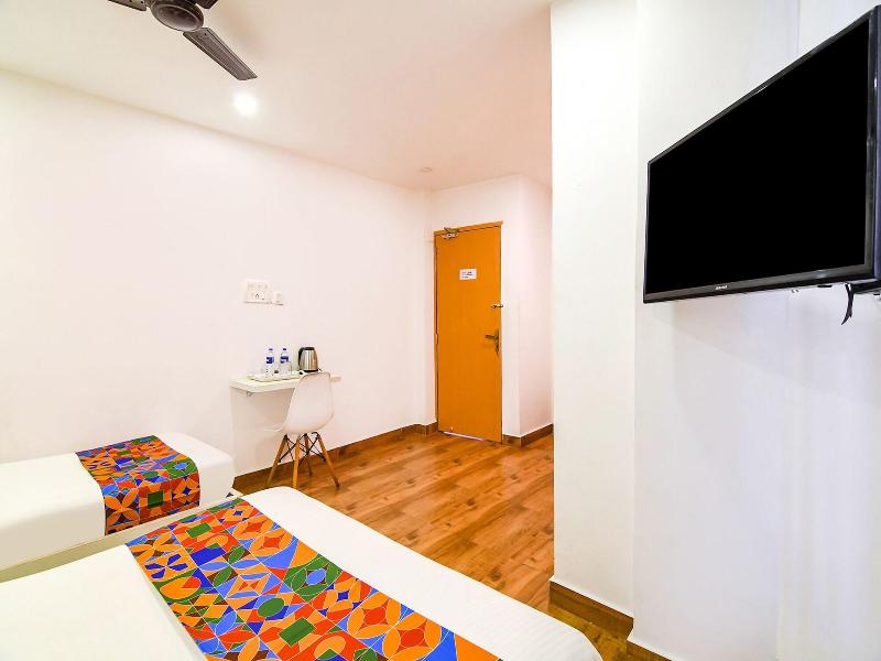 Hotel Globe Express image