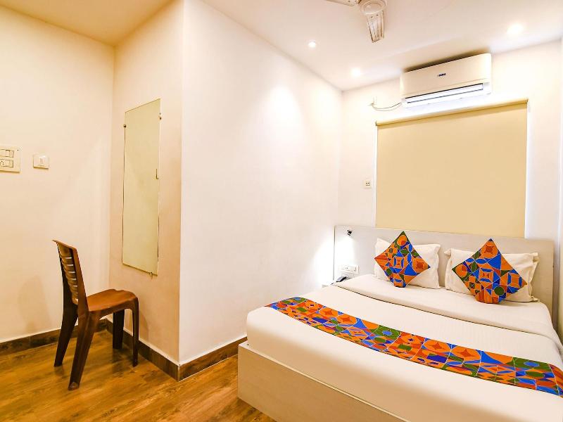 Hotel Globe Express image