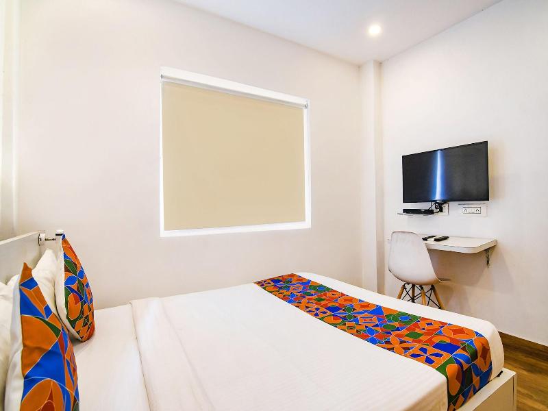 Hotel Globe Express image