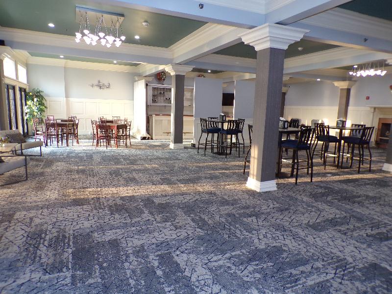 Niagara Crossing Hotel And Spa image