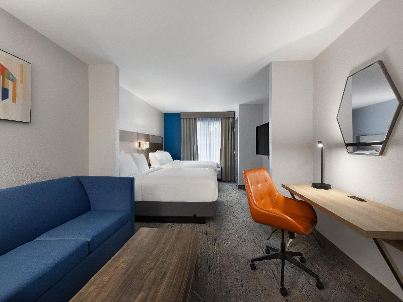 Holiday Inn Express Savannah Airport image