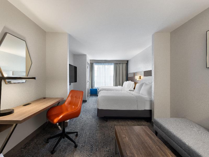 Holiday Inn Express Savannah Airport image