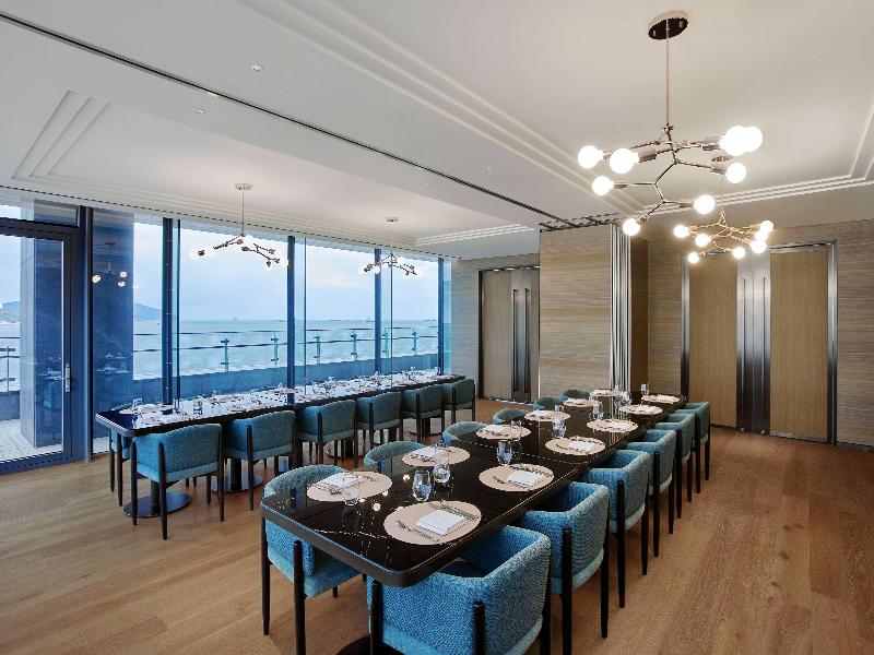 Wyndham Grand Busan Ljin image