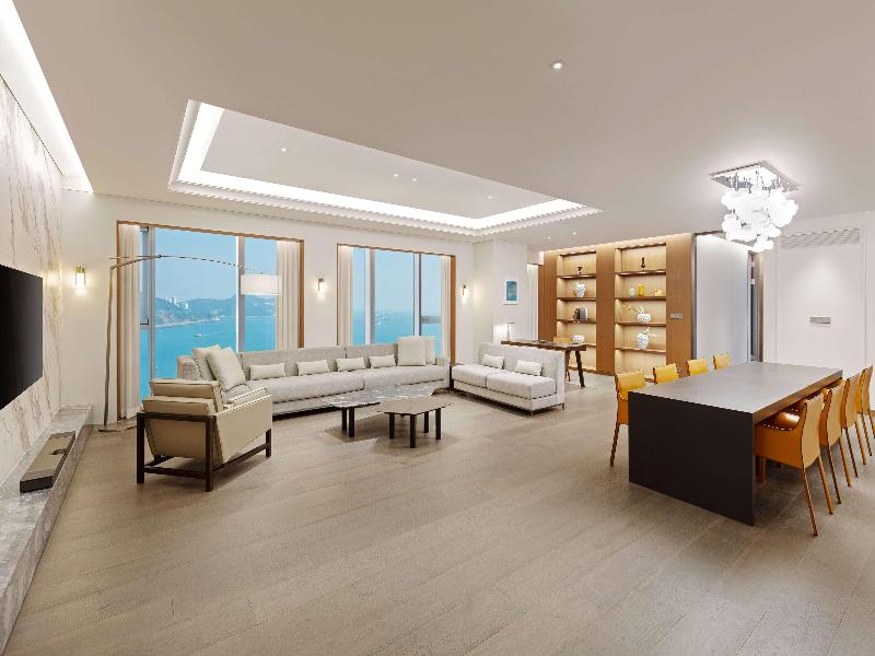 Wyndham Grand Busan Ljin image