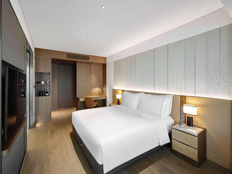 Wyndham Grand Busan Ljin image