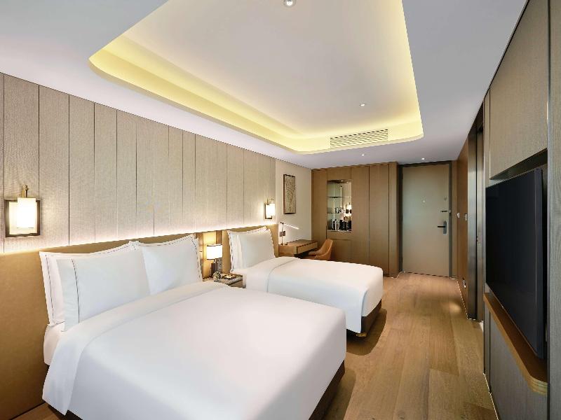 Wyndham Grand Busan Ljin image
