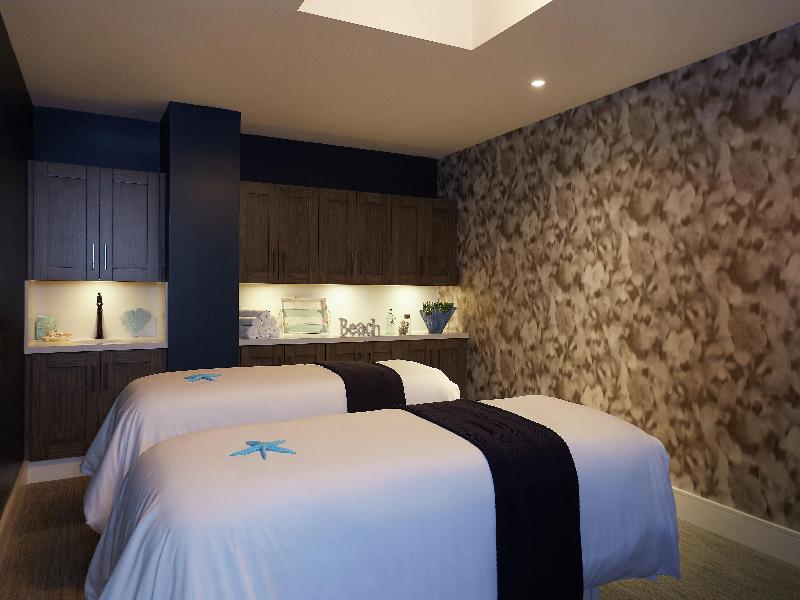 The Waterfront Beach Resort, a Hilton Hotel image