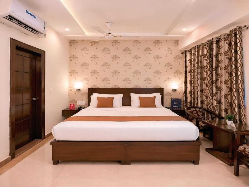 Hotel Samovar image