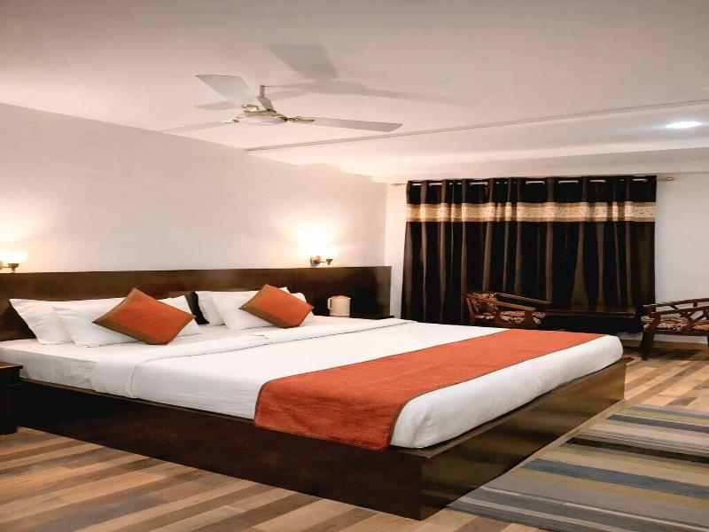 Hotel Samovar image