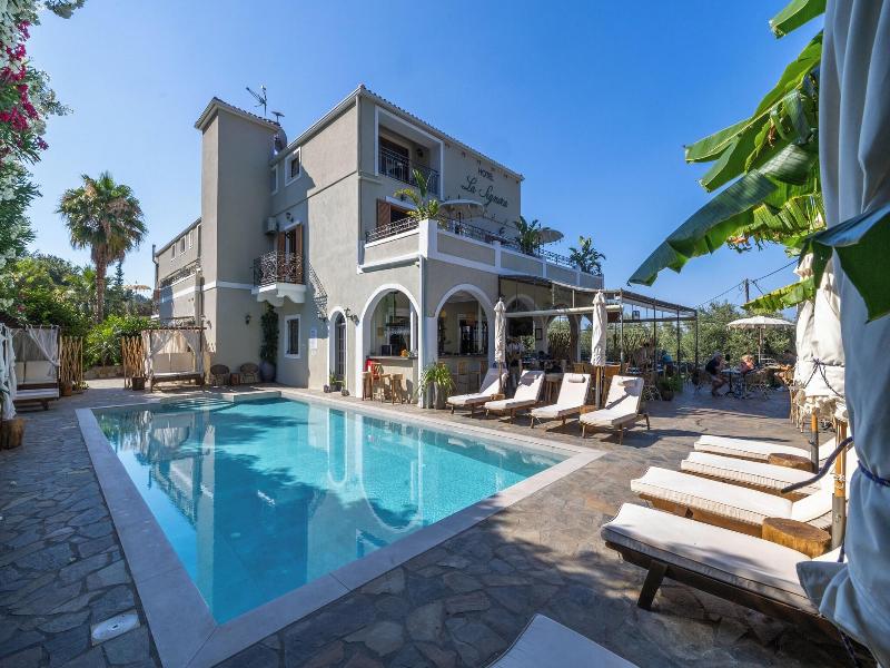 La Signora Hotel image