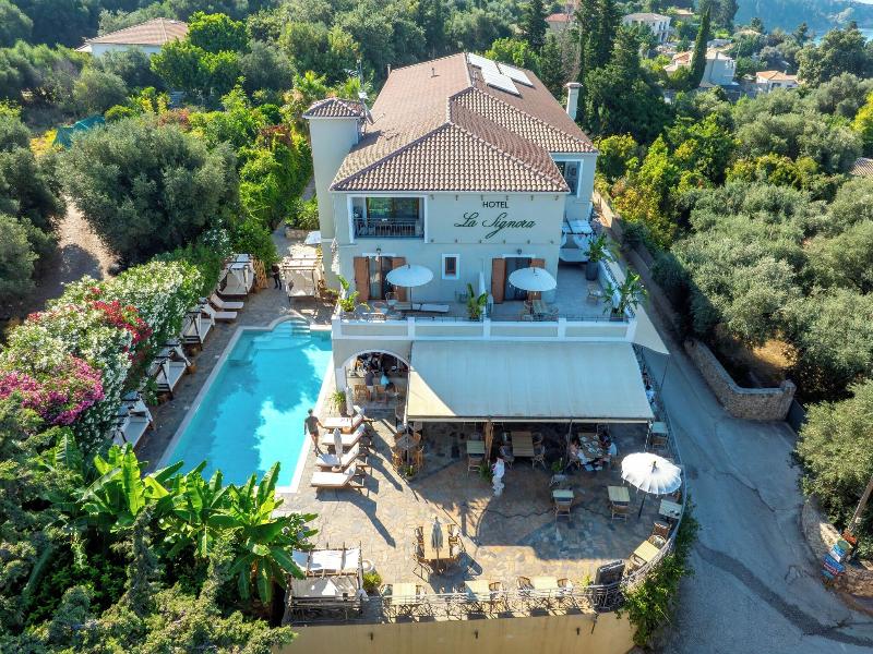 La Signora Hotel image