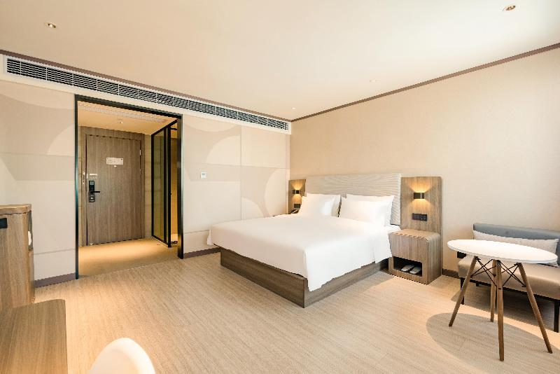 Hanting Hotel Xinyang Xixian image