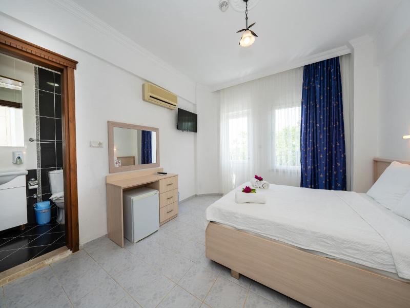 Gokcen Hotel & Apartments image