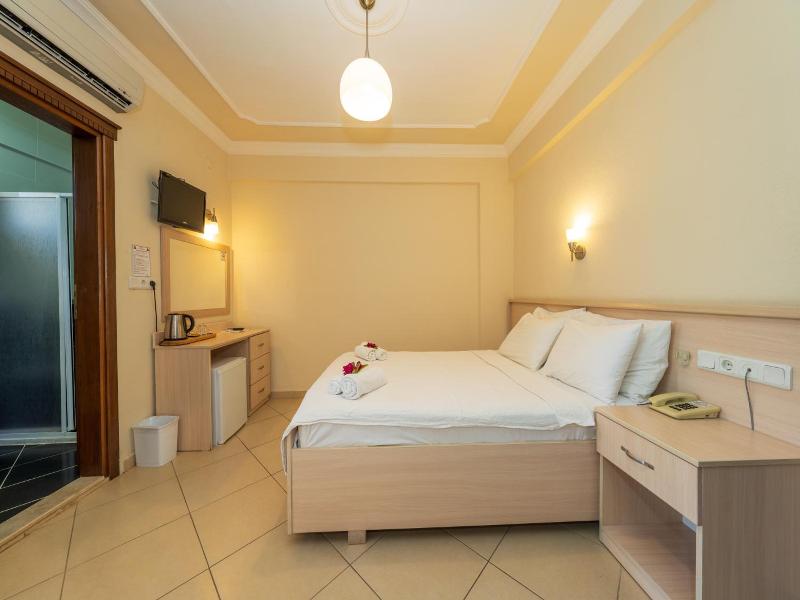 Gokcen Hotel & Apartments image
