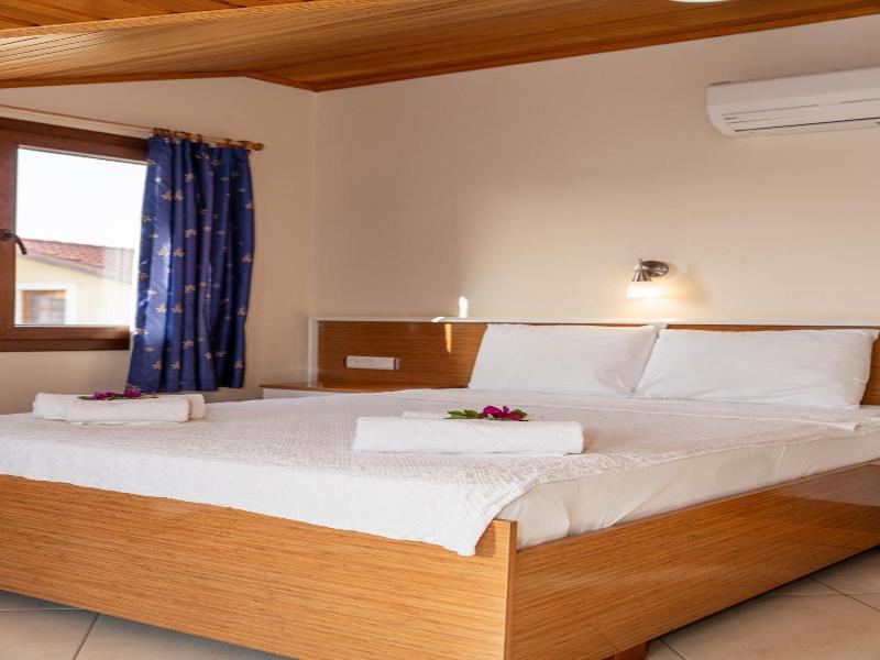 Gokcen Hotel & Apartments image